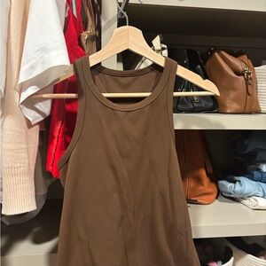 Lululemon align high neck size 6